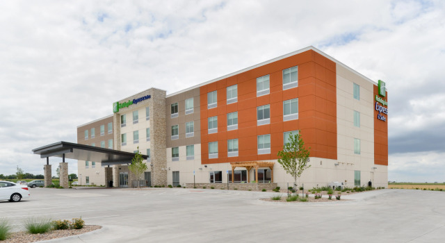 Holiday Inn Express & Suites Ogallala by IHG