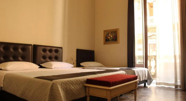 Четырёхместный номер Standard Umberto House Catania