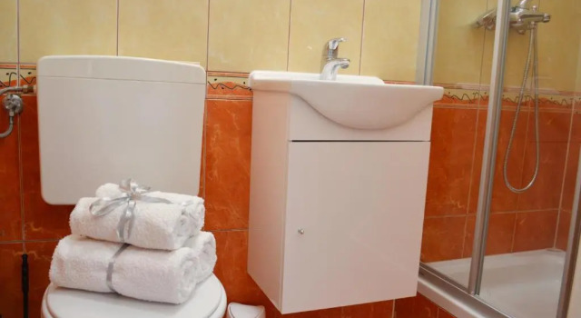 Студия Apartments Ćurić