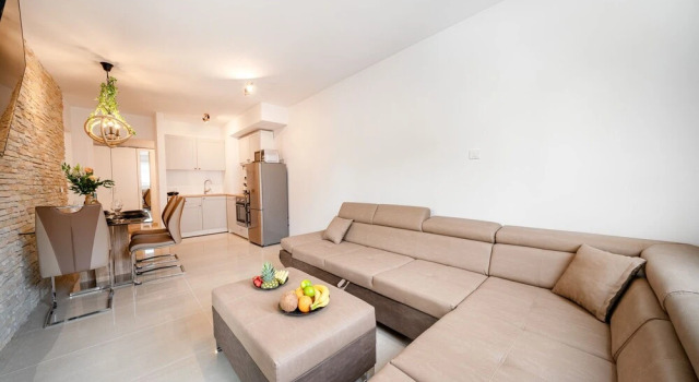 Sun Spalato Views 4, Prenota Hotel Splitska 