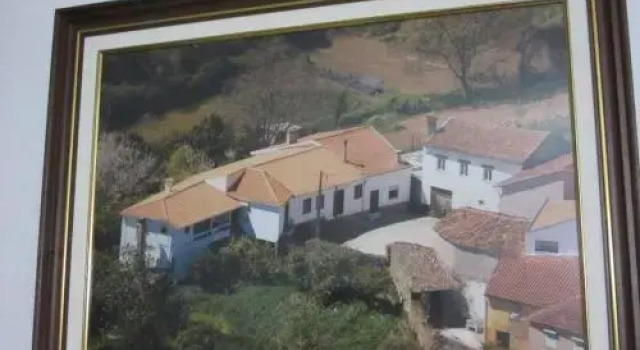 House With one Bedroom in Vale de Colméias, With Furnished Terrace and Wifi - 50 km From the Beach