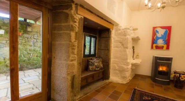 Коттедж Mansion in Cerdedo With Private Pool and Garden