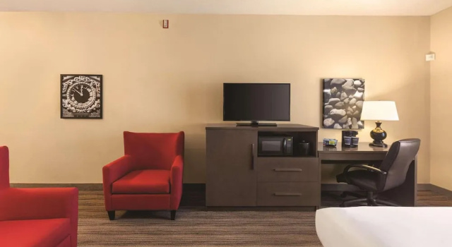 Двухместный номер Standard Country Inn & Suites by Radisson, Albert Lea - Austin