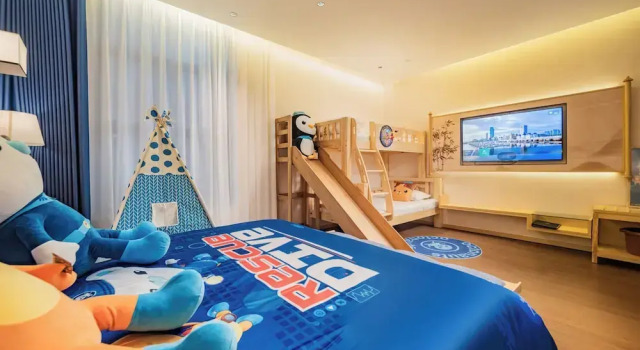 Четырёхместный номер Standard Zehai Hotel