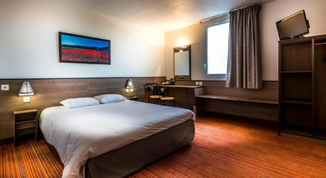 Standart oda Ace Hôtel Bourges