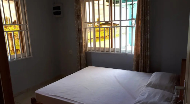 Riverside Bungalows Commewijne, Book Hotel Hotels in Paramaribo with Parking, Parking