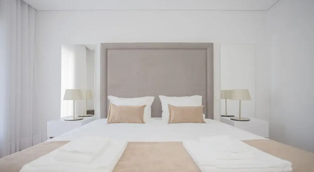 Liiiving-Luxury RiverView Apartment VIII