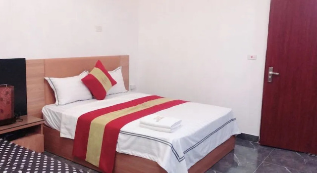 Queen Mộ Lao Hotel