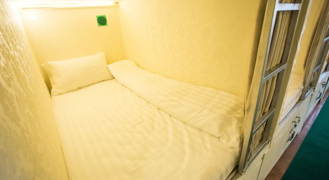 Кровать в общем номере Green Box Hotel - Hostel