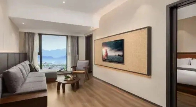 Люкс Huazhu Yueqingcheng Hot Spring Hotel (Dujiangyan Panda Valley Branch)