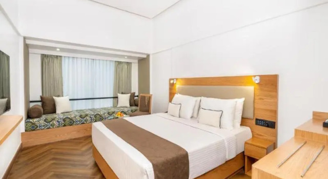 Одноместный номер Superior с балконом Hotel Kohinoor Continental, Airport