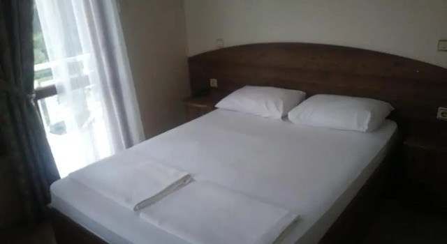 Limon Otel, Забронировать Отель Фоча Измир, рядом с Буюкдениз