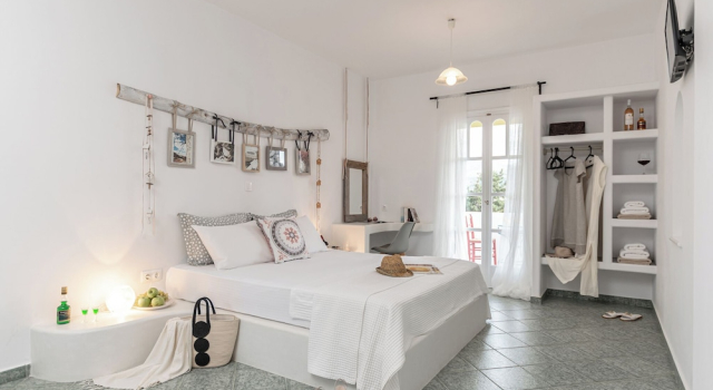 Семейная студия с балконом Palatiana Agriturismo-Philoxenia Cottages Retreat