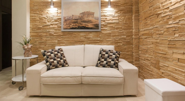 Pretty rooms with shared bathroom in Gold and Blue apartment in safe central area, Забронировать Апартаменты/квартира Недорогие отели Афины, рядом с Неос Космос, недорого