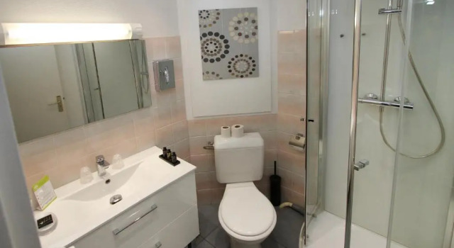 Номер Economy Hôtel La Réserve