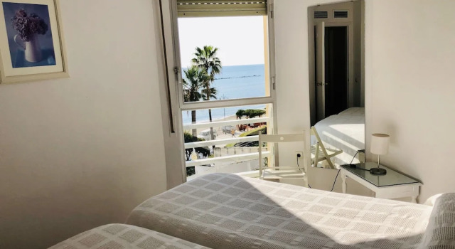 Rentcostadelsol Benalmadena-Pto Marina, Забронировать Отель Отели Бенальмадена 3 звезды, рядом с Гавань Пуэрто-Марина в Бенальмадене, 3*