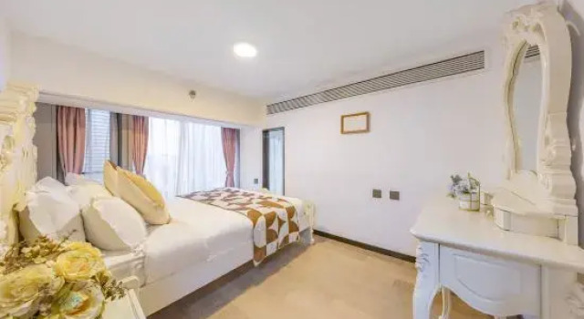 Семейный люкс с 3 комнатами Shenzhen Bosideng Service Apartment