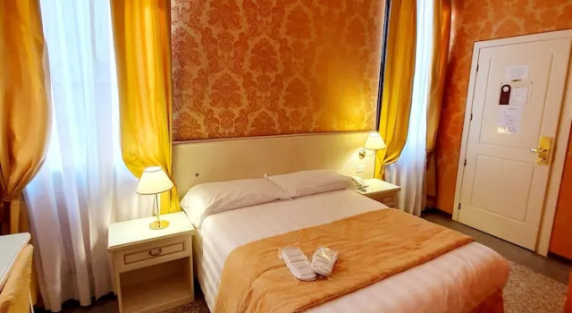 Двухместный номер Classic с видом на канал Hotel Corte dei Greci