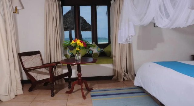 Номер Standard с балконом и рядом с пляжем Jacaranda Indian Ocean Beach Resort