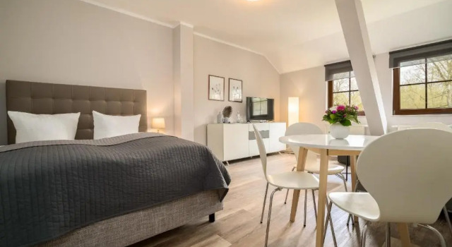 Люкс Reetdachhotel - Residenz am Ostufer