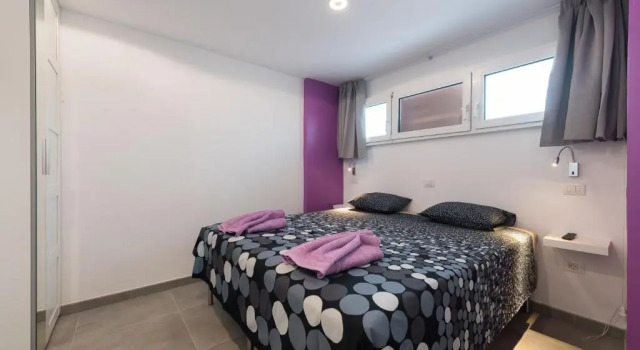 Apartamentos Karma, Забронировать Апартаменты/квартира Отели Плайя дель Инглес с парковкой, рядом с Экуменический храм Эль-Сальвадор, Парковка