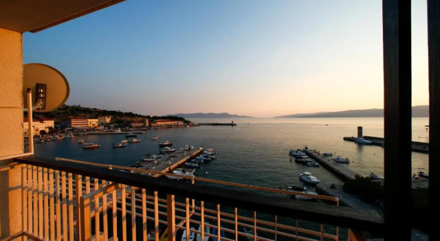 Студия Beach Apartments