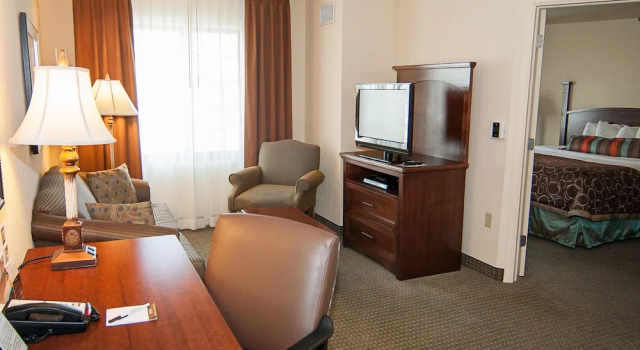Люкс c 1 комнатой Staybridge Suites Wichita by IHG