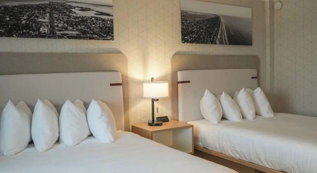 Четырёхместный семейный номер Standard The Boulevard Hotel