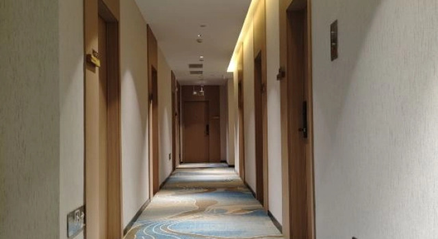 Jingjialaiya Hotel (Jingjiabao Subway Station, Xi'an North High-Speed Railway Station Branch), Boek Hotel Hotels in Shaanxi met parkeren, Parkeren
