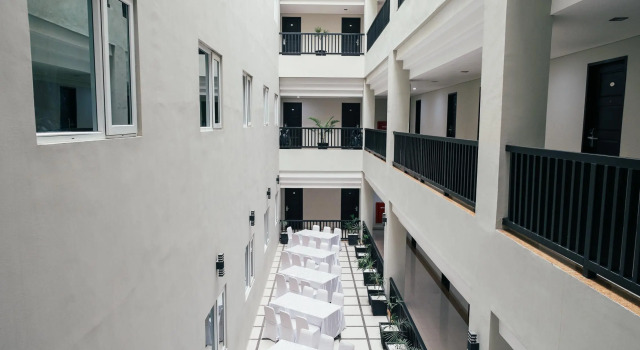 Alpha Hotel, Book Hotel Hotels in Sumatra with Breakfast, Breakfasts