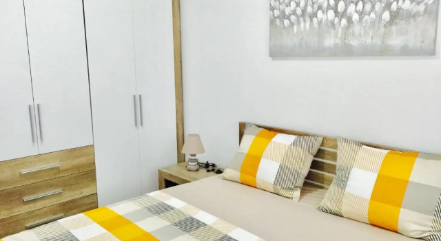 New Apartments Sunshine, Забронировать Апартаменты/квартира Отели Примоштен с бассейном, рядом с Частный Пляж «Виллы Мирьяна», Бассейн