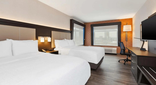 Люкс Holiday Inn Express & Suites Jersey City - Holland Tunnel by IHG