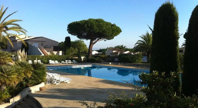 Апартаменты Appartement luxueux à 100m de la plage