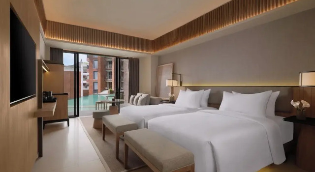 Двухместный номер Superior с балконом и с видом на бассейн Novotel Bali Ubud Resort