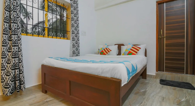 OYO Home 26703 Luxurious Studio Anjuna, Prenota Hotel Anjuna 