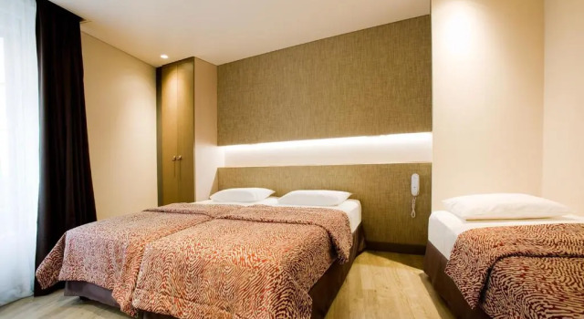 Трёхместный номер Standard Central Hotel Paris