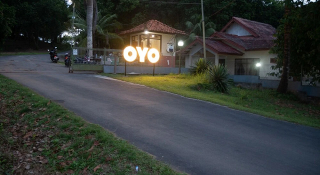Oyo 600 Bukit Berahu Cottages, Rezerwuj Hotel Belitung Belitung Island
