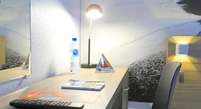 Номер Standard Brit Hotel Le Polder