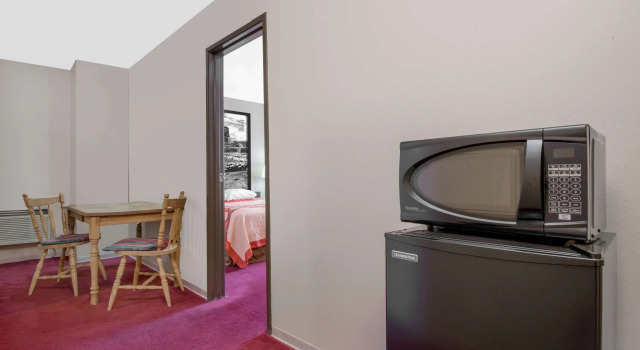 Super 8 Taos, Varaa Mini-hotelli Taos 