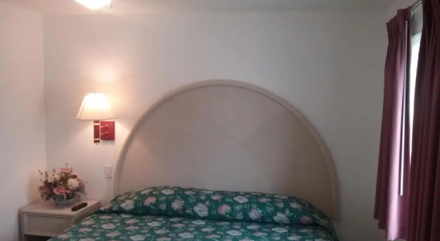 Двухместный люкс c 1 комнатой с частичным видом на океан Apollo Motel