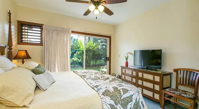 Sunny Poipu Condos, Забронировать Отель Поипу Колоа, рядом с Keiki Cove Beach