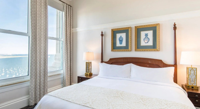 Marriott Vacation Club® at Custom House, Boston