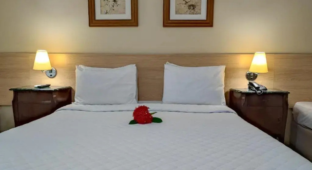 Трёхместный номер Standard Hotel Coral Beach