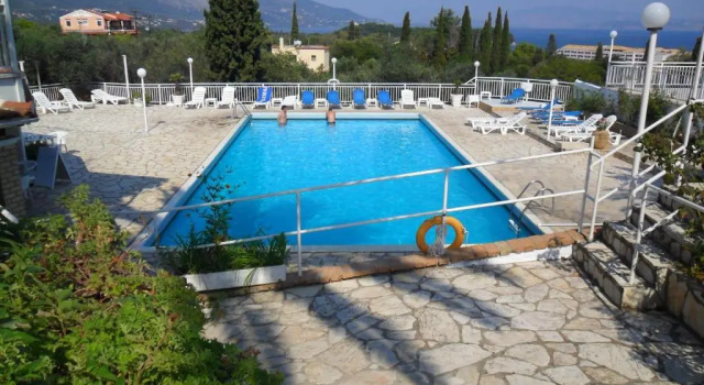 Студия Marilena Apartments & Studios