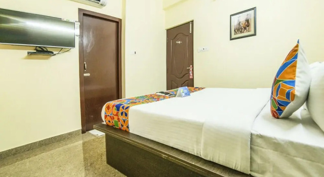 FabHotel Rithikha Inn III