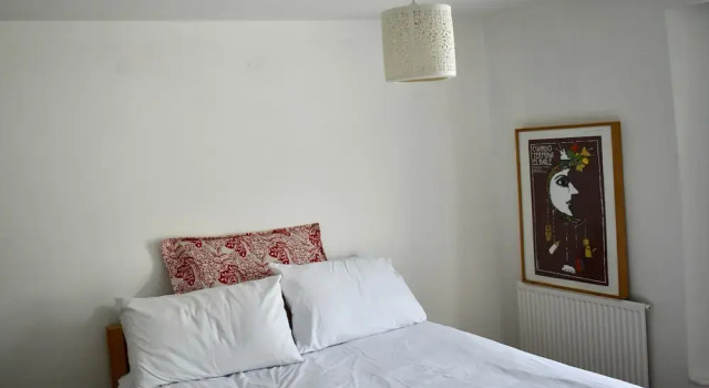 Central Brighton 2 Bedroom House With Garden, Забронировать Отель Отели Исторического графства Суссекса 3 звезды, 3*