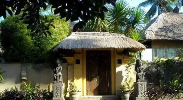 Villa Martina, Book Villa Candi Dasa Karangasem