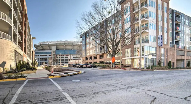 Апартаменты Modern Retreat ~ 1/2 Mi to Bryant-denny Stadium