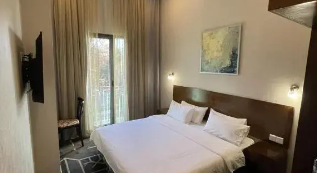 Двухместный номер Standard с видом на сад City Centre Hotel