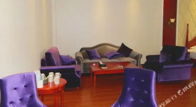雄县温泉城鹭岛酒店, Prenota Hotel Xiong County Cina